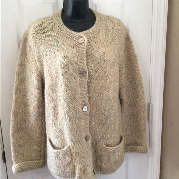 Women’s Hand Knit Sweater Size L - Picture 3 of 8